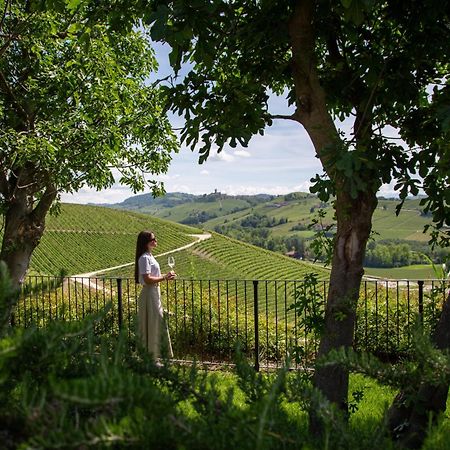 Villaggio Narrante - Cascina Galarej Серралунґа-д'Альба Екстер'єр фото